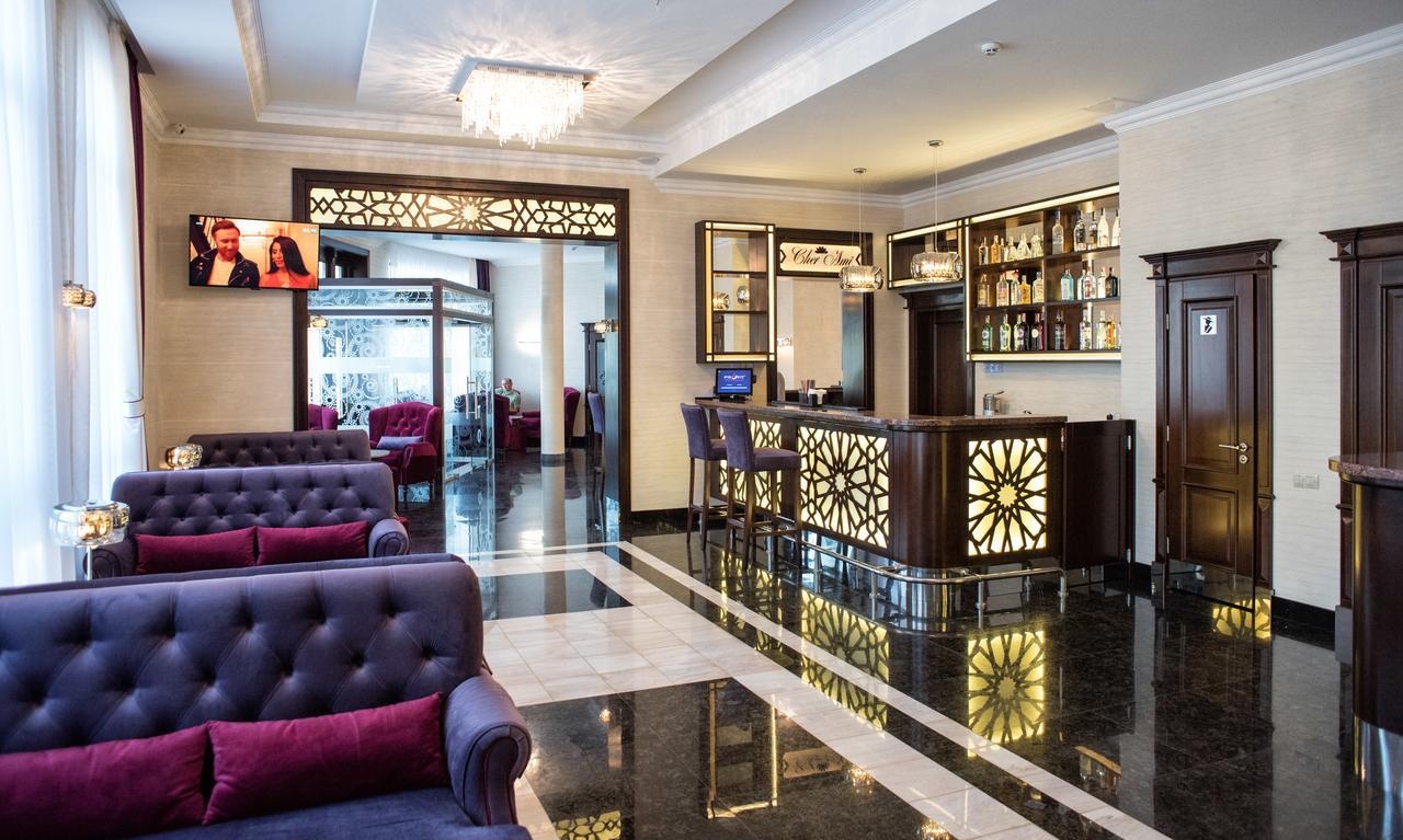 Shato Hotel Cservonohrad Kültér fotó