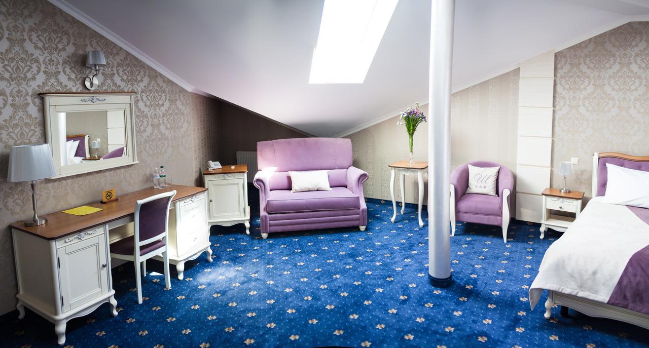 Shato Hotel Cservonohrad Kültér fotó
